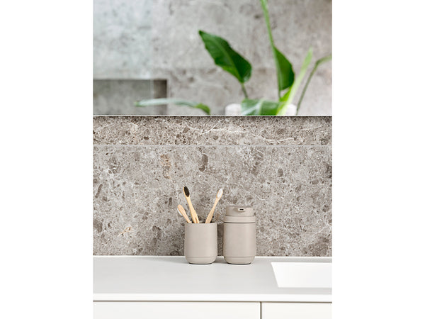 מברשת אסלה Time - בטון אפור - חדש מ Zone דנמרק! - SHAZLONG | שזלונג ...